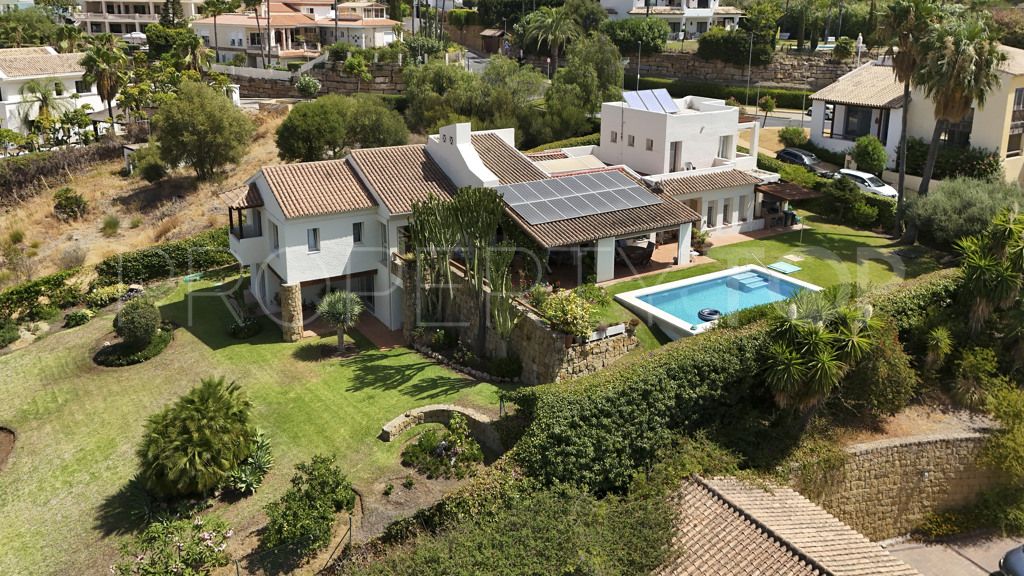 Benahavis, chalet con 5 dormitorios en venta