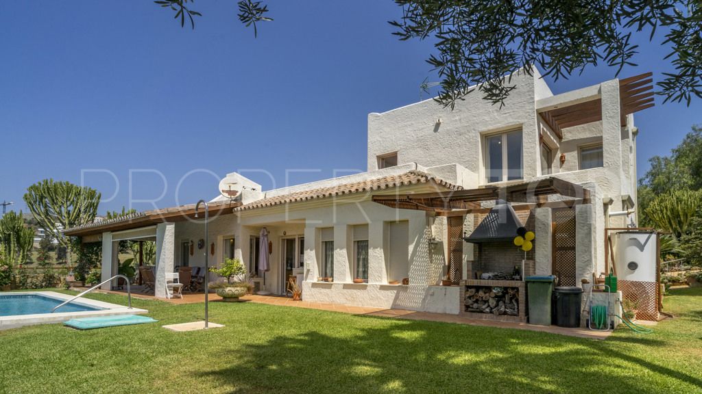 Benahavis, chalet con 5 dormitorios en venta