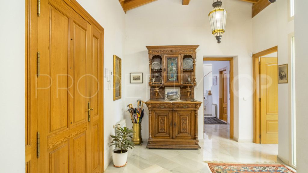 Benahavis, chalet con 5 dormitorios en venta