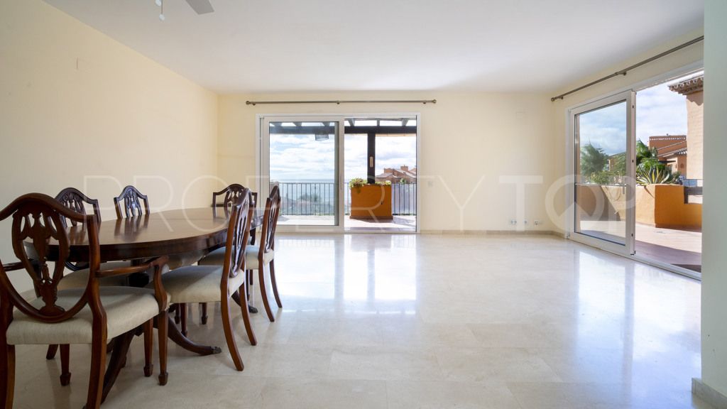 Apartment for sale in Puerto La Duquesa with 5 bedrooms