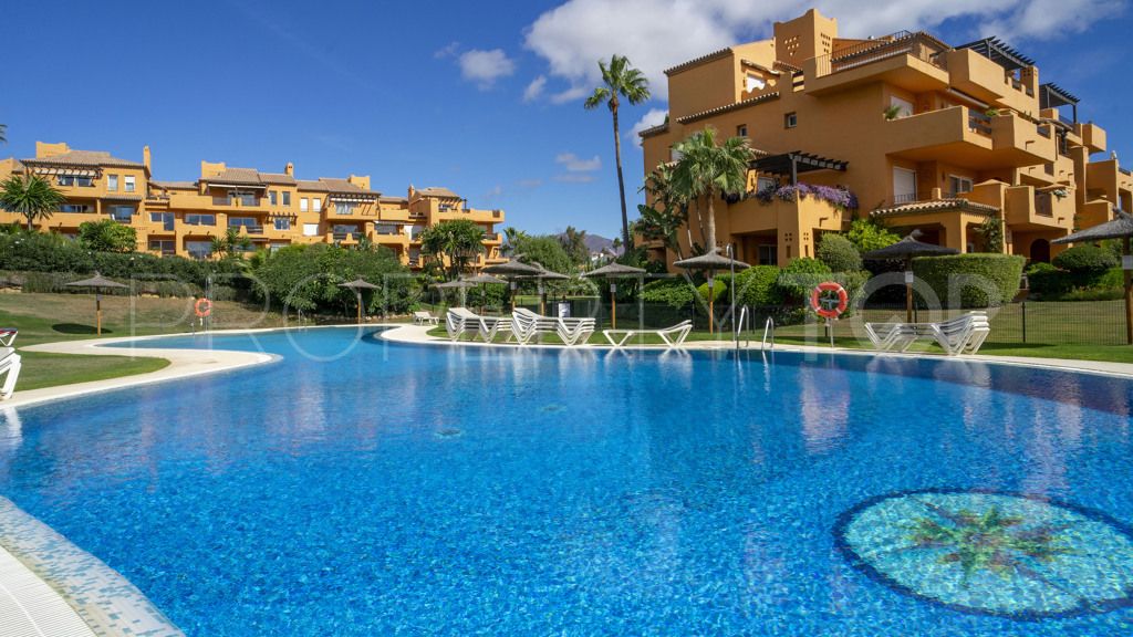 Apartment for sale in Puerto La Duquesa with 5 bedrooms