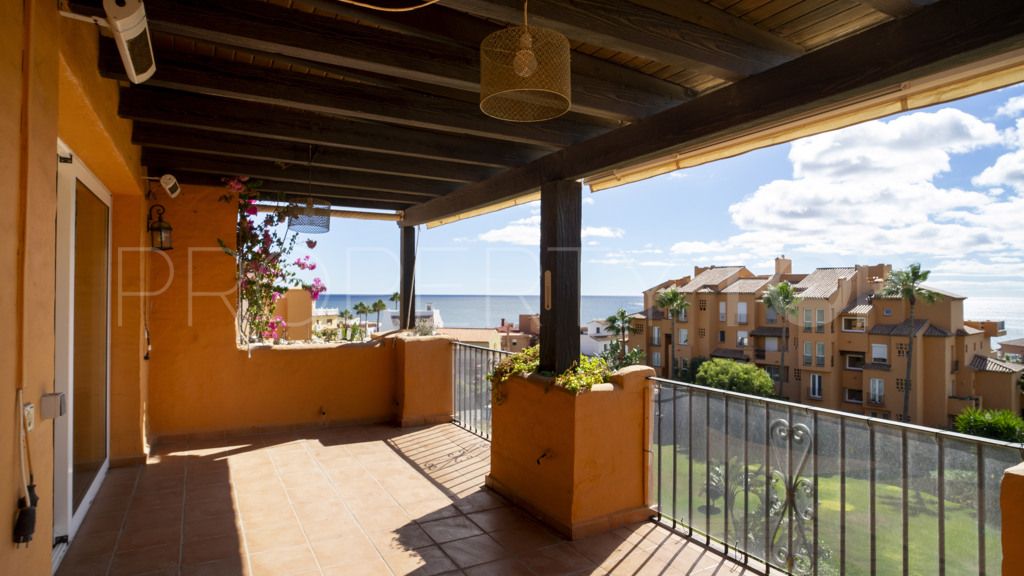 Apartment for sale in Puerto La Duquesa with 5 bedrooms