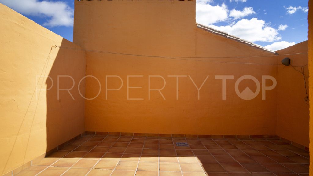 Apartment for sale in Puerto La Duquesa with 5 bedrooms