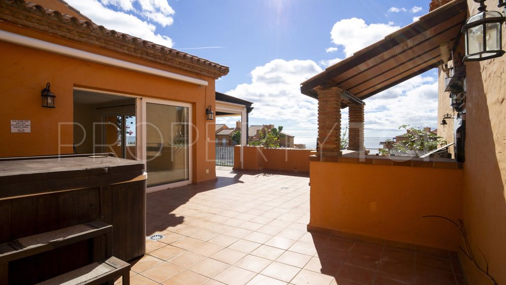 Apartment for sale in Puerto La Duquesa with 5 bedrooms