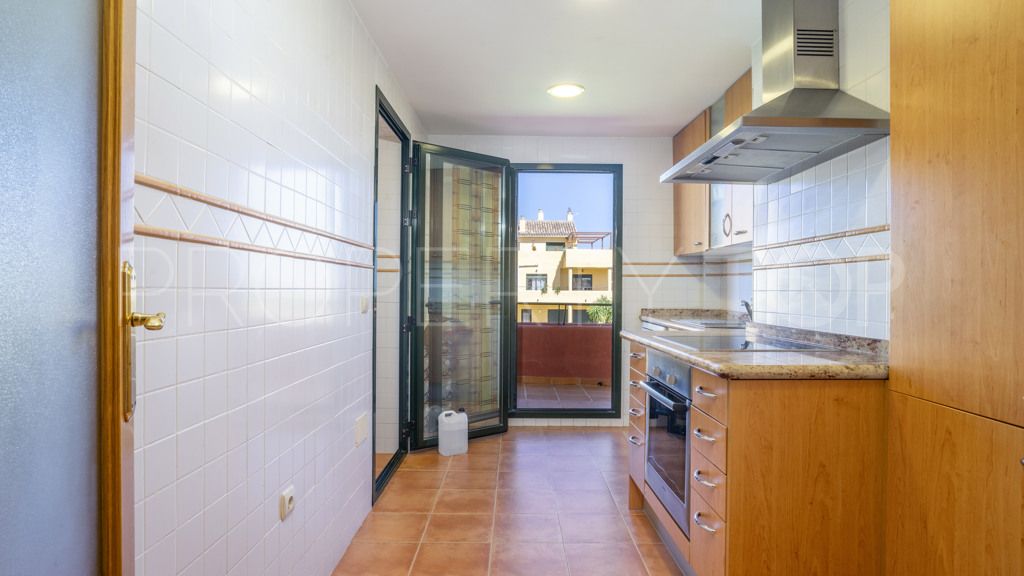 For sale apartment with 4 bedrooms in Cancelada