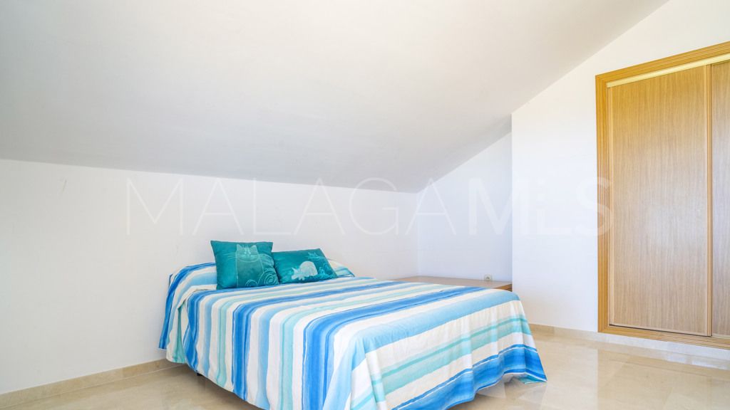 For sale apartment with 4 bedrooms in Cancelada