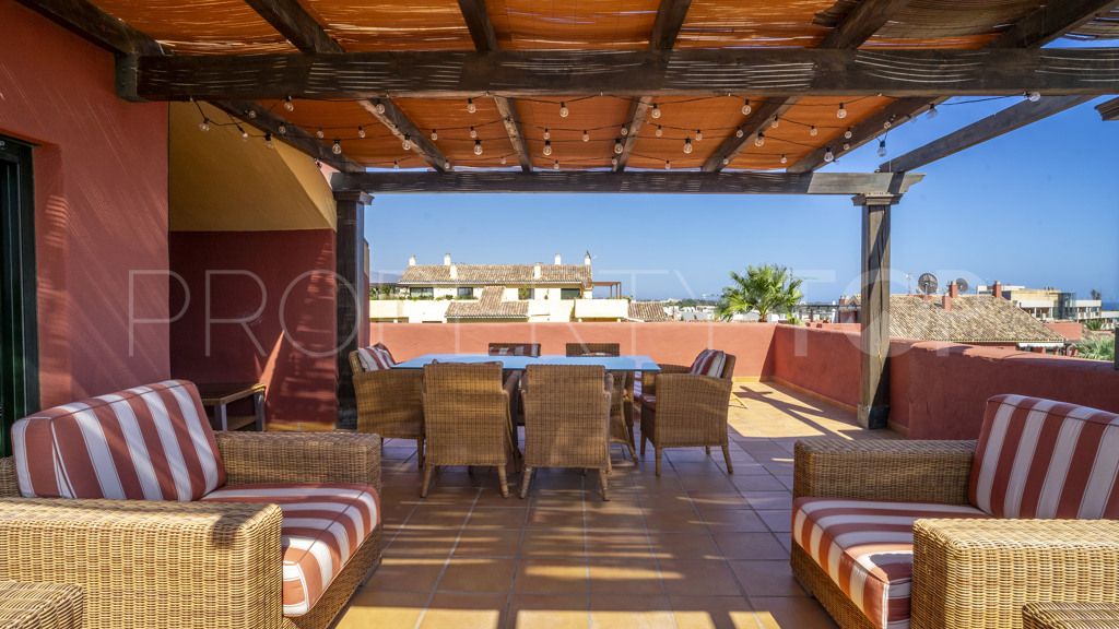 For sale apartment with 4 bedrooms in Cancelada