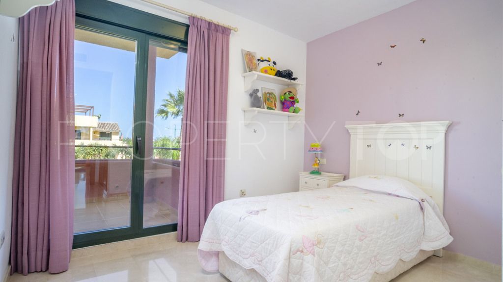 For sale apartment with 4 bedrooms in Cancelada