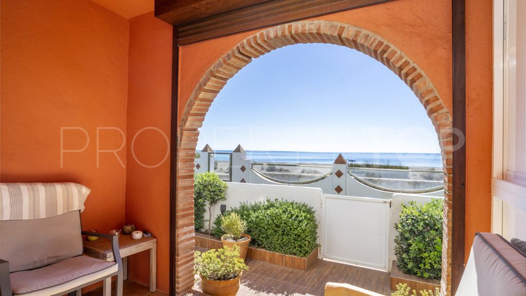 For sale 3 bedrooms chalet in Casares Playa