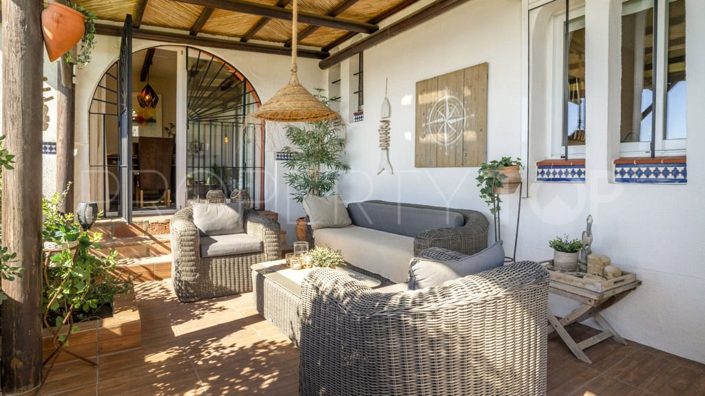 For sale 3 bedrooms chalet in Casares Playa