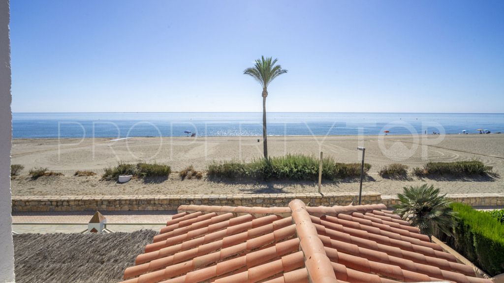 Chalet en venta de 3 dormitorios en Casares Playa