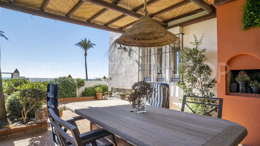 Chalet en venta de 3 dormitorios en Casares Playa