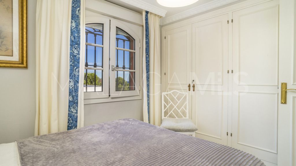 Chalet for sale in Estepona Puerto