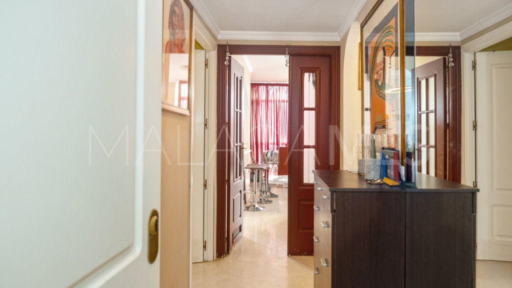 Appartement for sale in Estepona Puerto