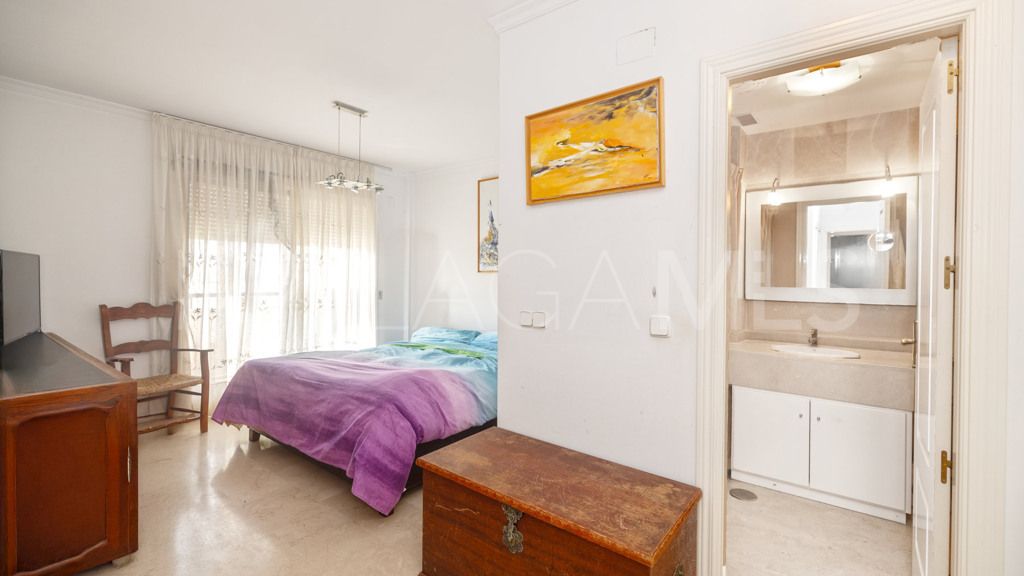 Appartement for sale in Estepona Puerto