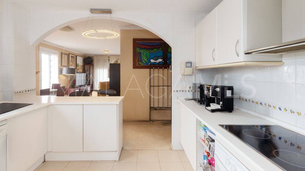 Appartement for sale in Estepona Puerto