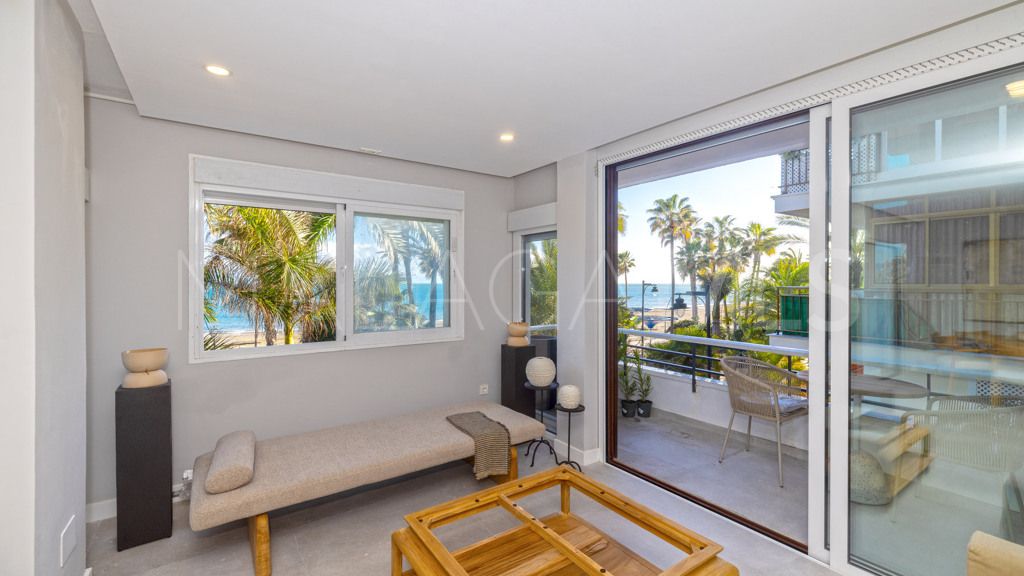 2 bedrooms apartment for sale in Estepona