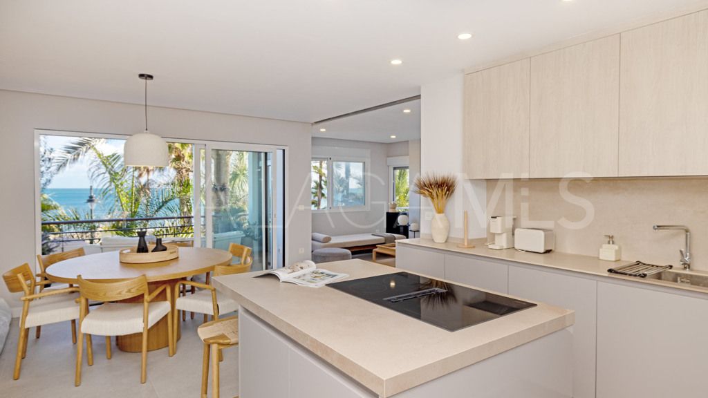 2 bedrooms apartment for sale in Estepona