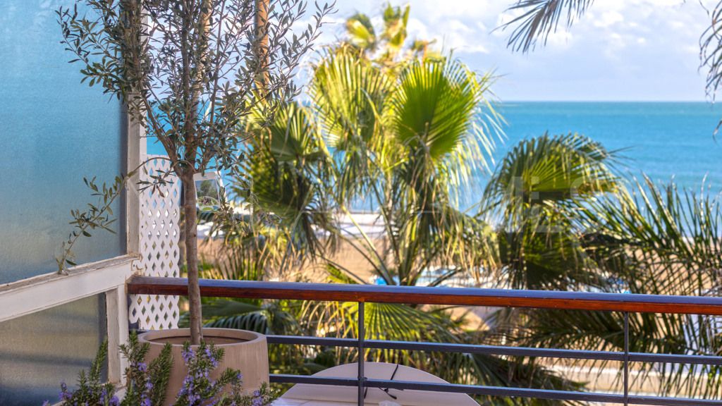 2 bedrooms apartment for sale in Estepona