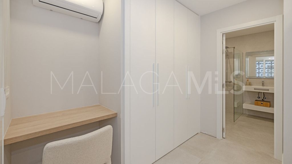 2 bedrooms apartment for sale in Estepona