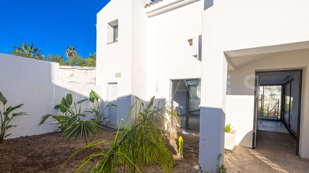 Chalet for sale in Bahia Dorada