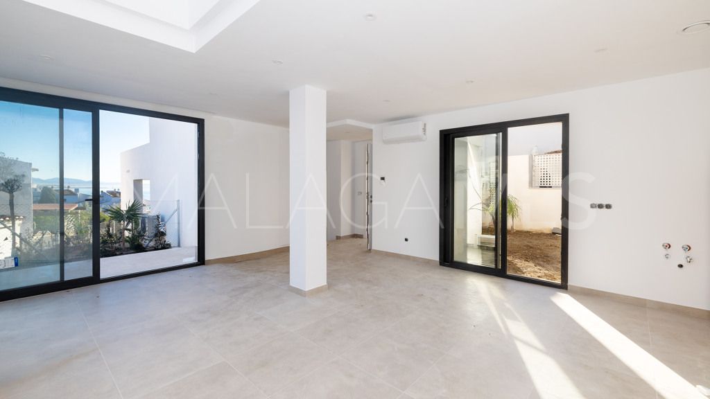 Chalet for sale in Bahia Dorada