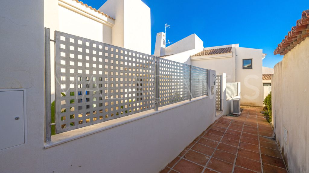 Chalet for sale in Bahia Dorada