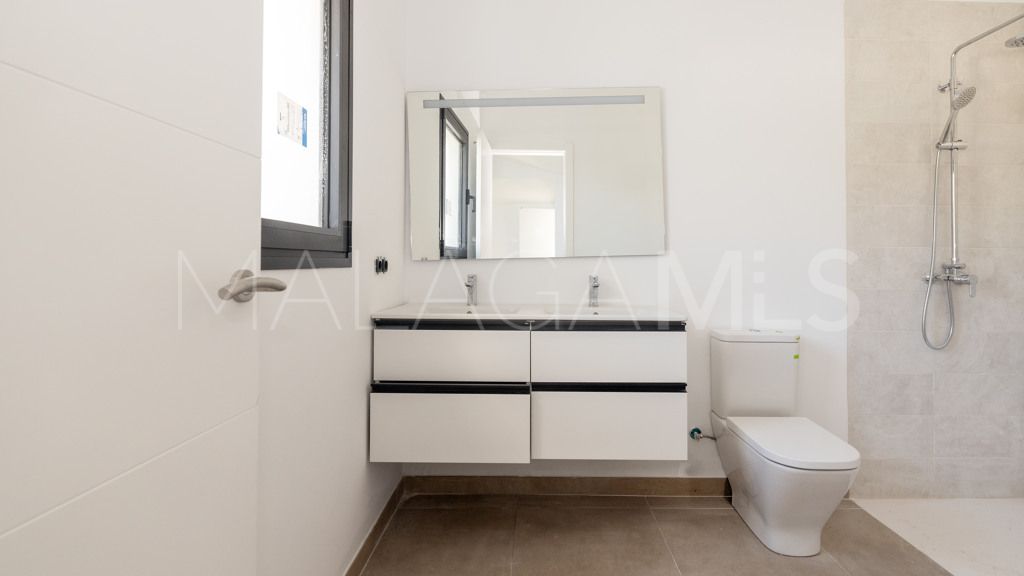 Chalet for sale in Bahia Dorada