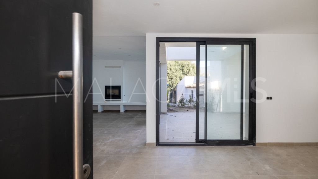 Chalet for sale in Bahia Dorada