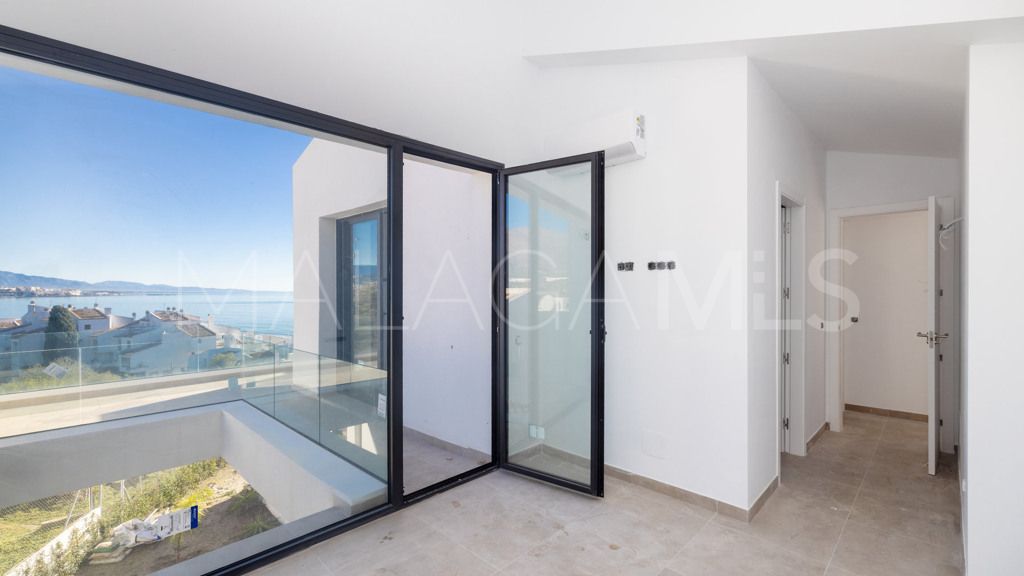 Chalet for sale in Bahia Dorada