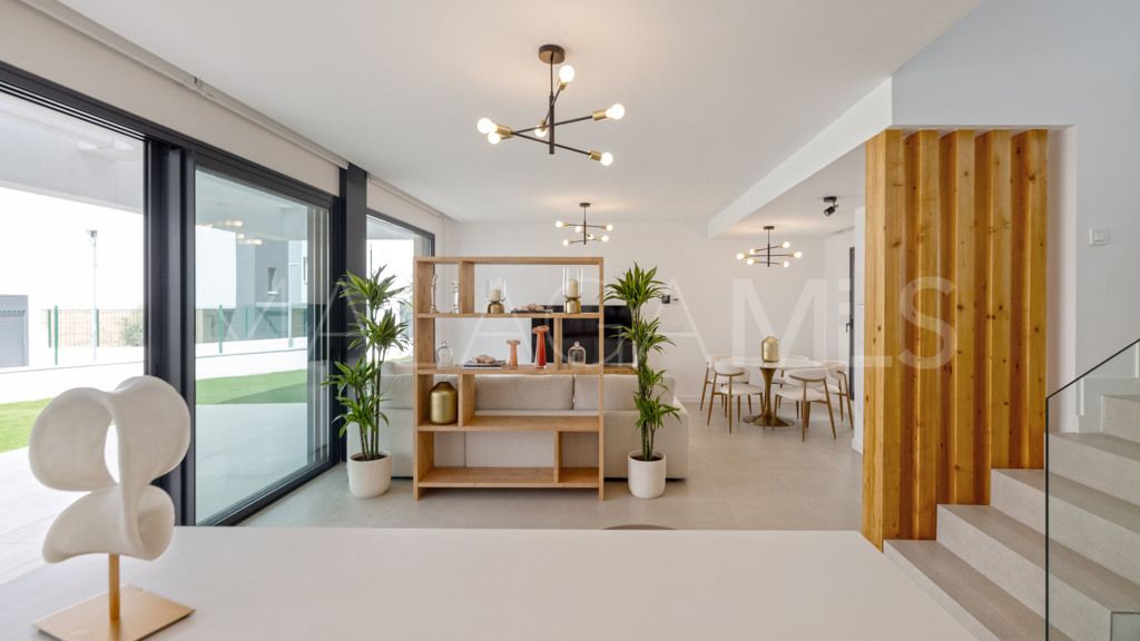 3 bedrooms Nueva Atalaya chalet for sale