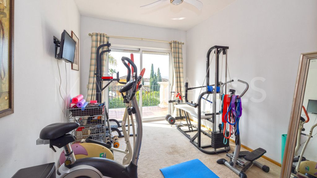 Buy Casares Playa chalet