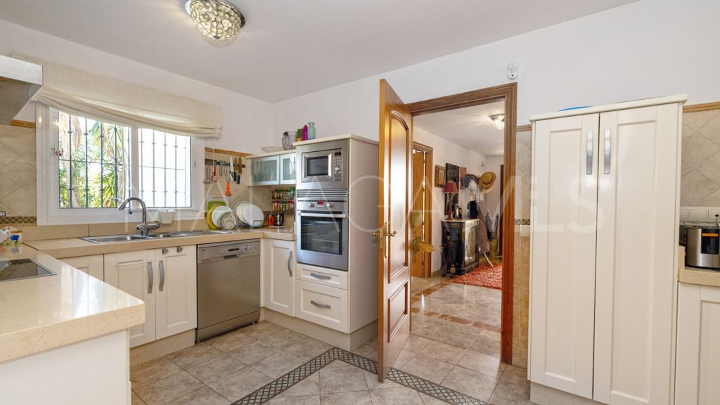 Buy Casares Playa chalet