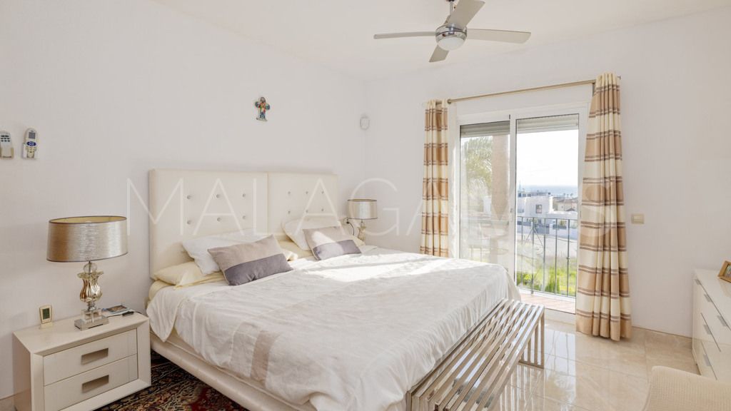 Buy Casares Playa chalet