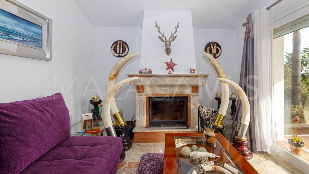 Buy Casares Playa chalet