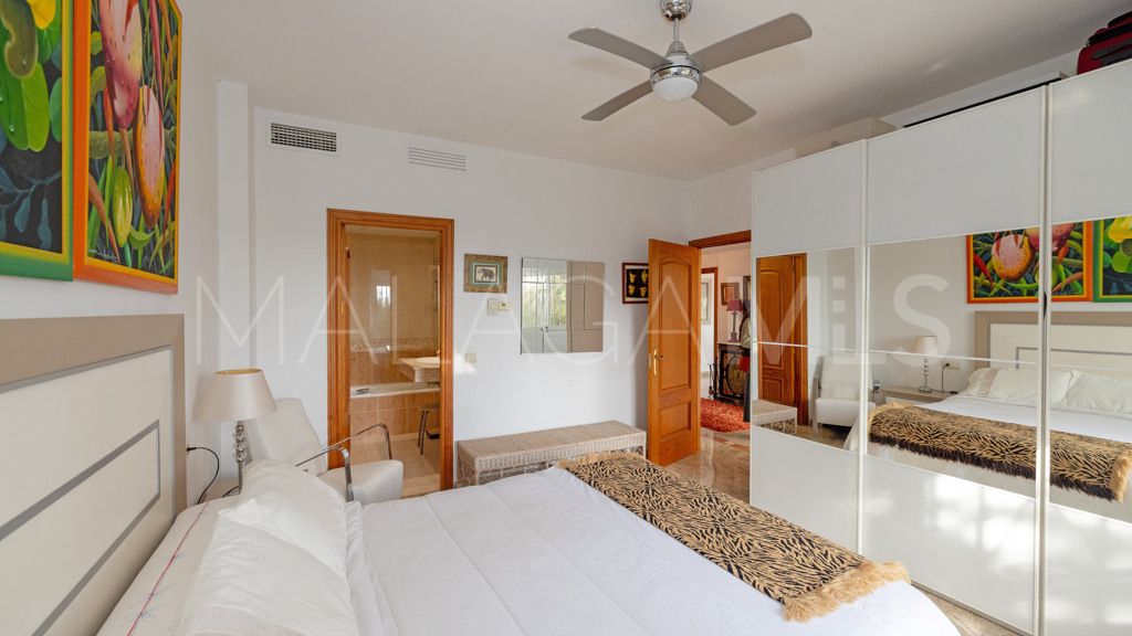 Buy Casares Playa chalet