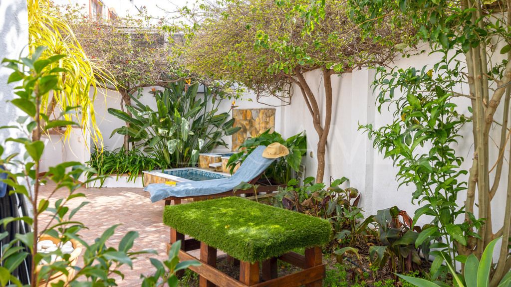 Chalet for sale in Estepona