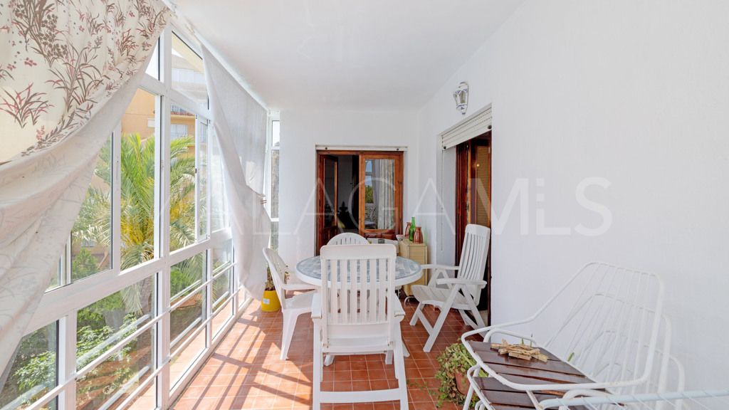 Lägenhet for sale in Estepona Puerto