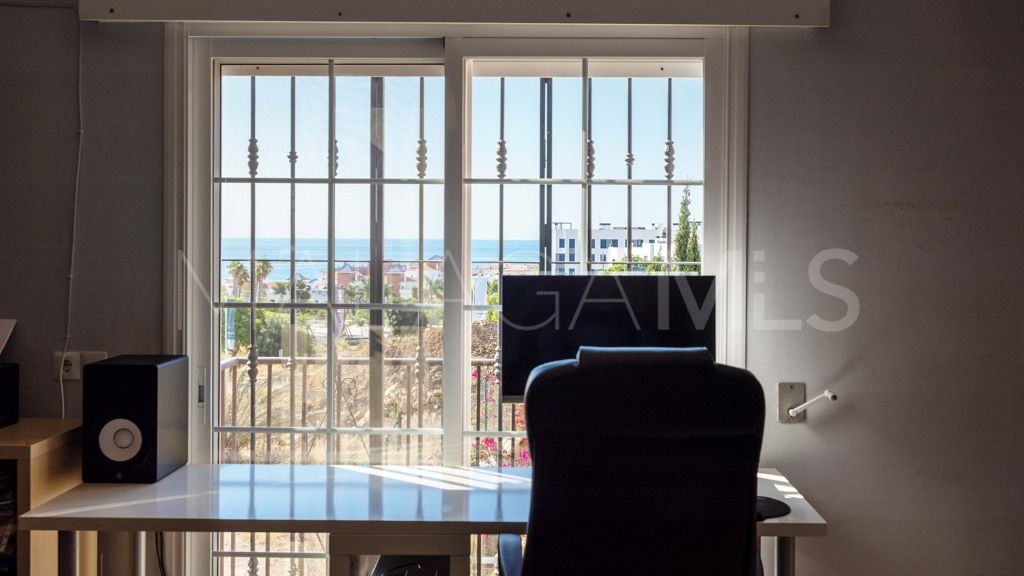 Chalet for sale in Estepona