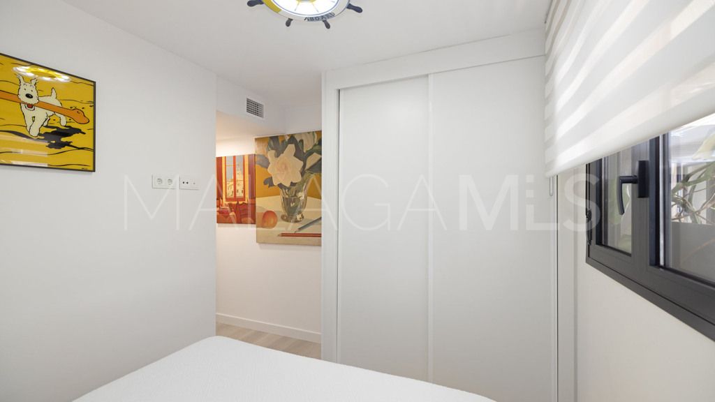 For sale apartment in Estepona