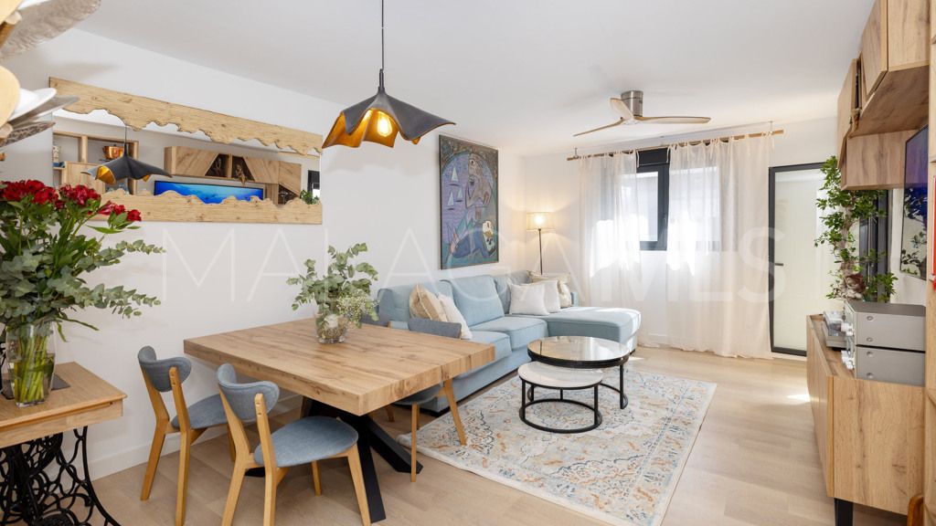 For sale apartment in Estepona