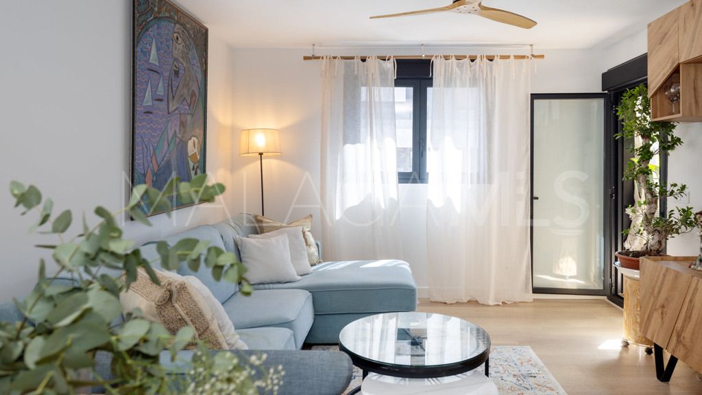 For sale apartment in Estepona