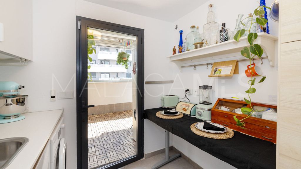 For sale apartment in Estepona