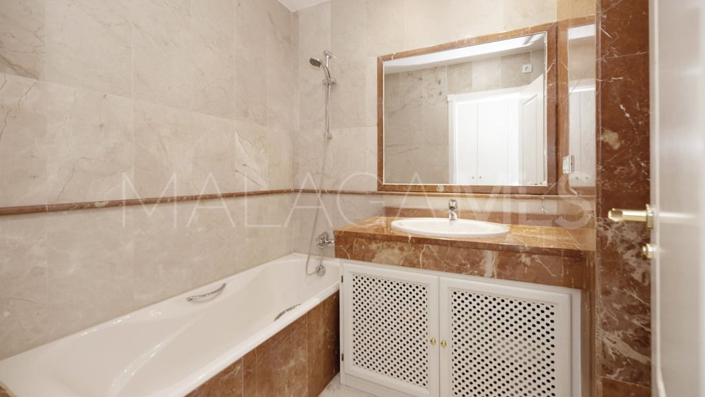 Wohnung for sale in Isdabe