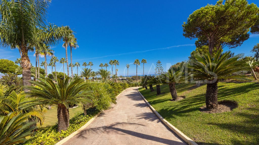 Chalet for sale in Estepona