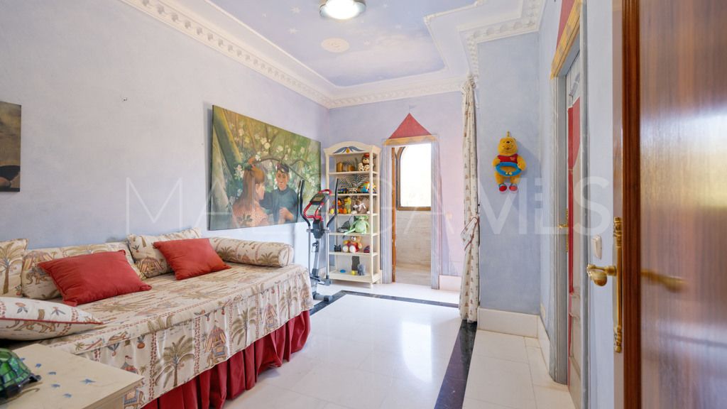 Se vende apartamento in Alhambra del Golf with 5 bedrooms