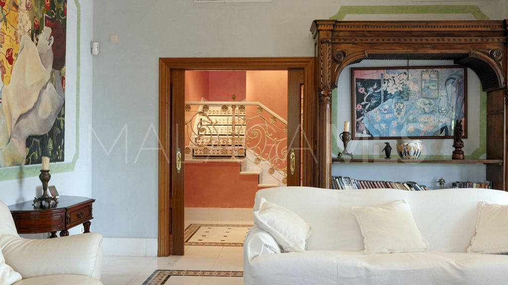 Se vende apartamento in Alhambra del Golf with 5 bedrooms