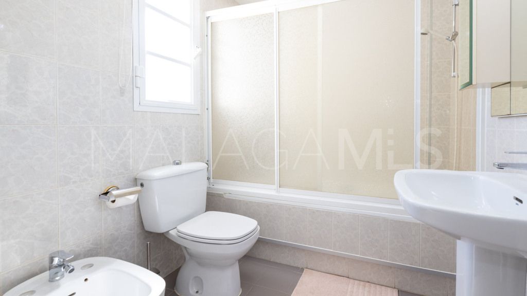 Wohnung for sale in Estepona Puerto