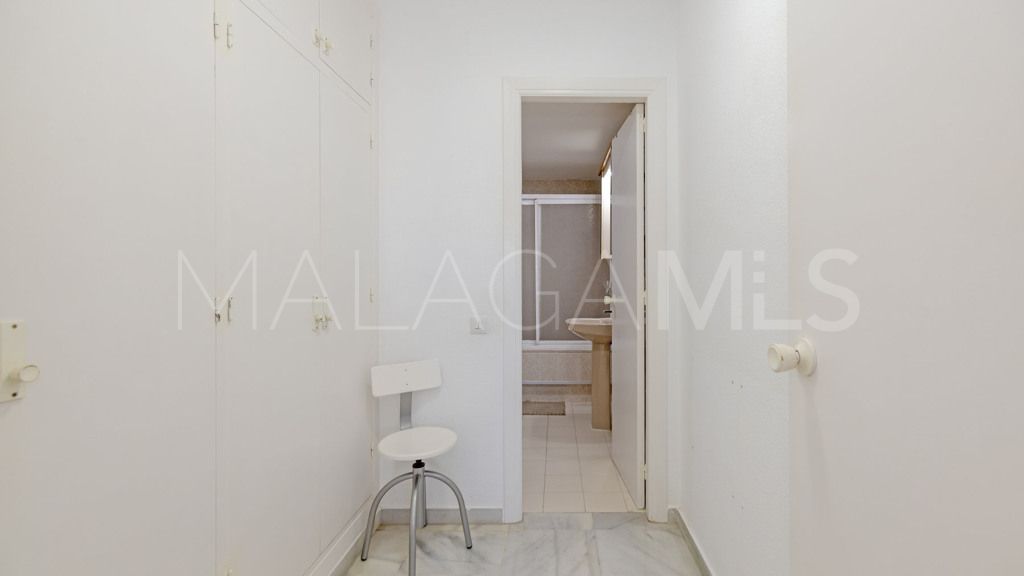 Wohnung for sale in Estepona Puerto