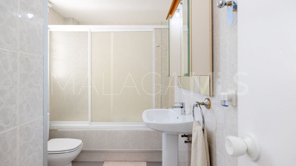 Wohnung for sale in Estepona Puerto